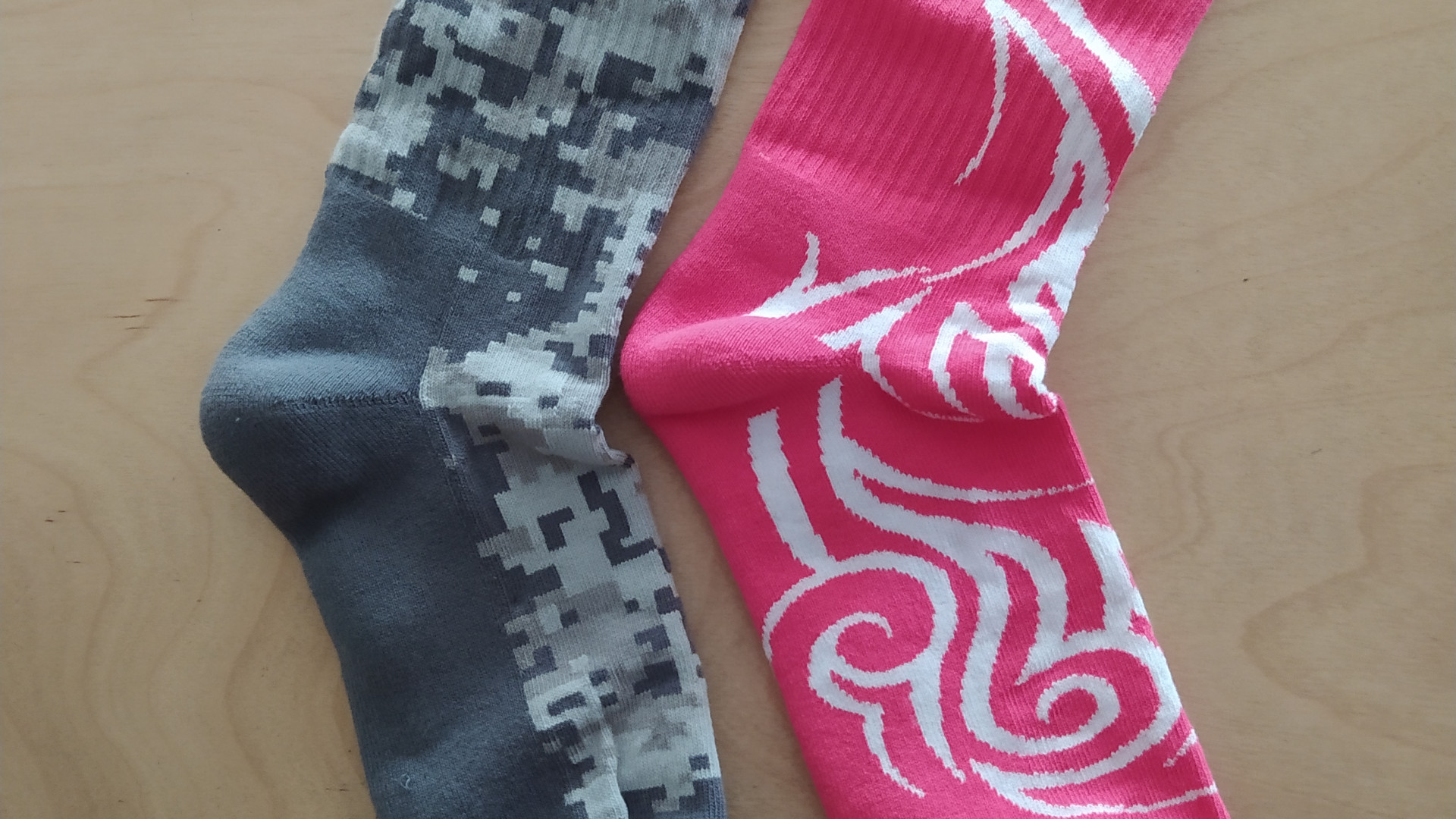 Ponožky PINK SKYVAN Socks